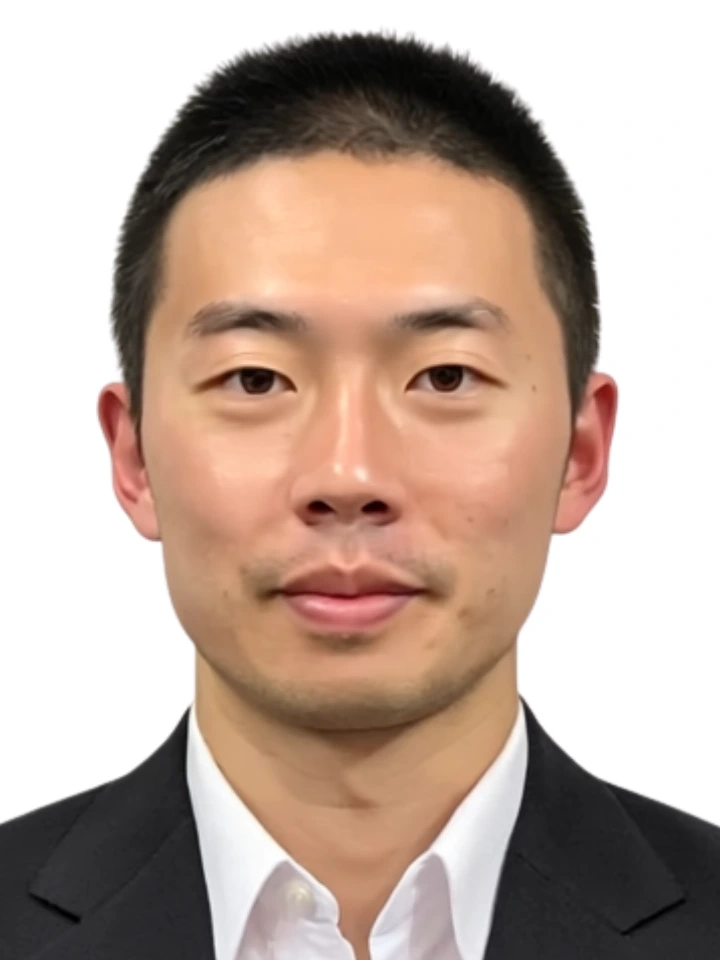 パスポート用証明写真の変換後：パスポート規格準拠の男性